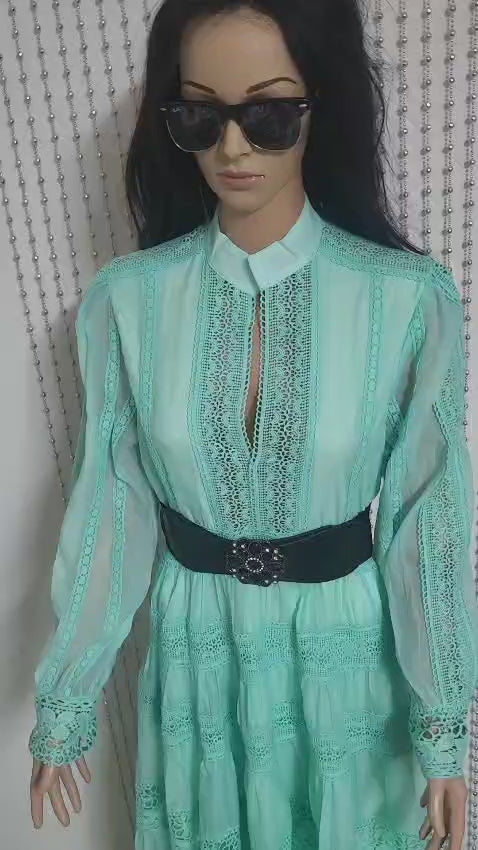 Green Embroidered lace pattern dress