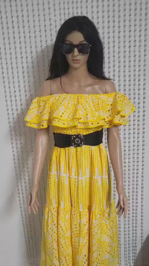 Embroidered lace sleeveless