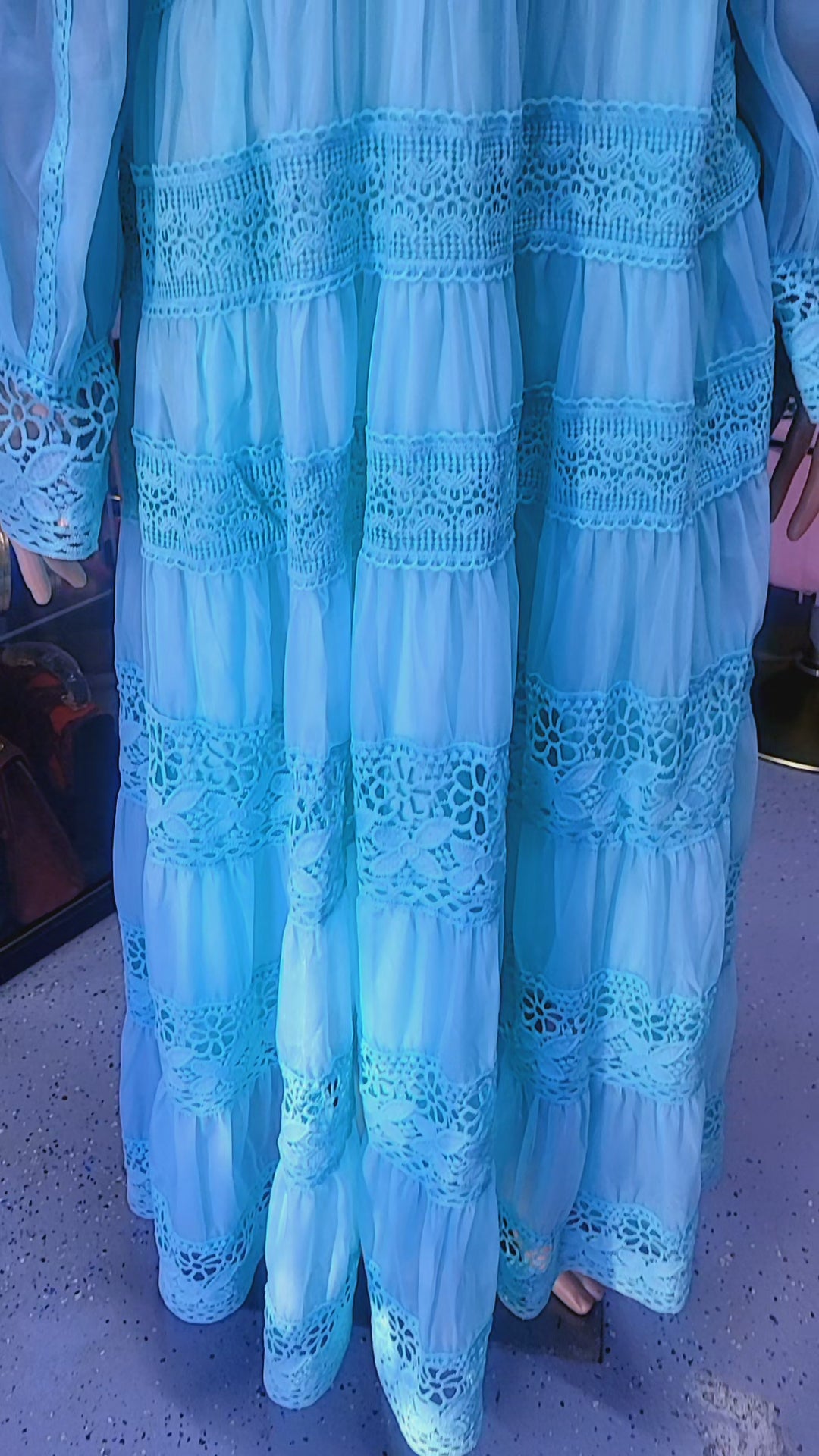Green Embroidered lace pattern dress