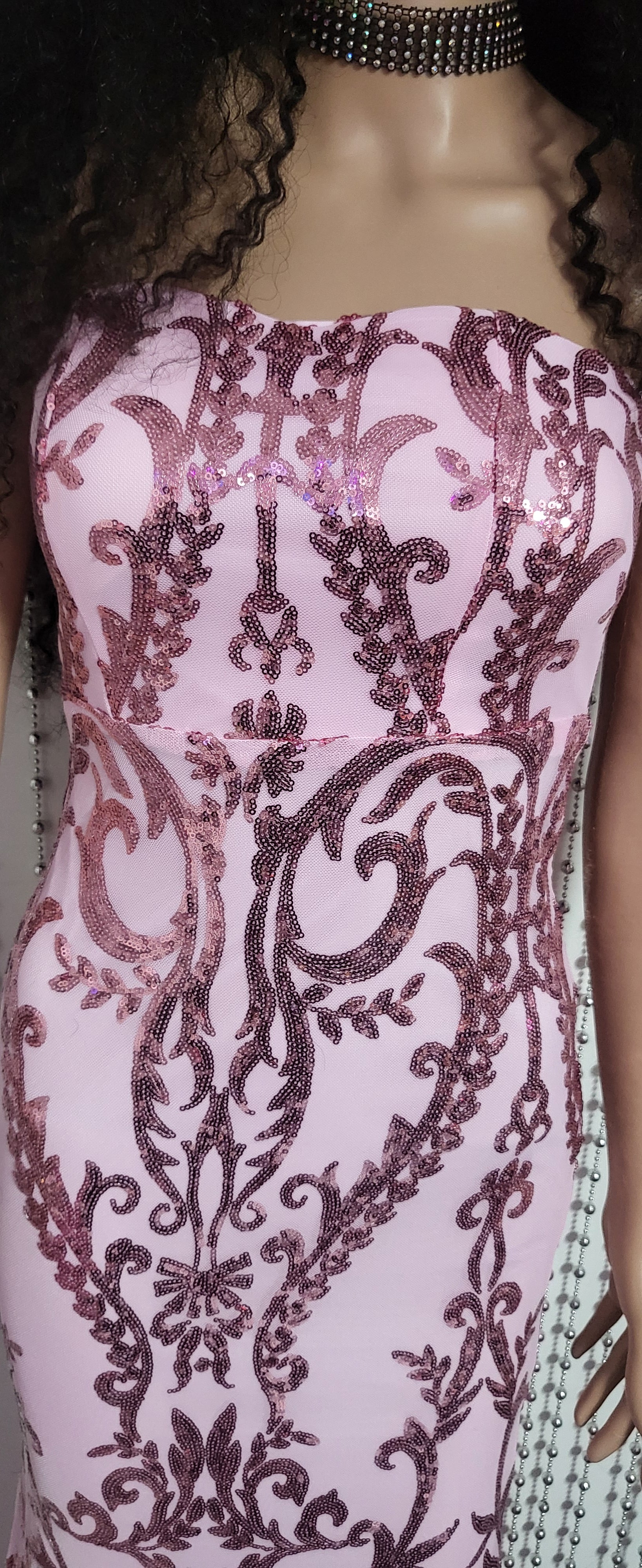 Elegant pink evening dress