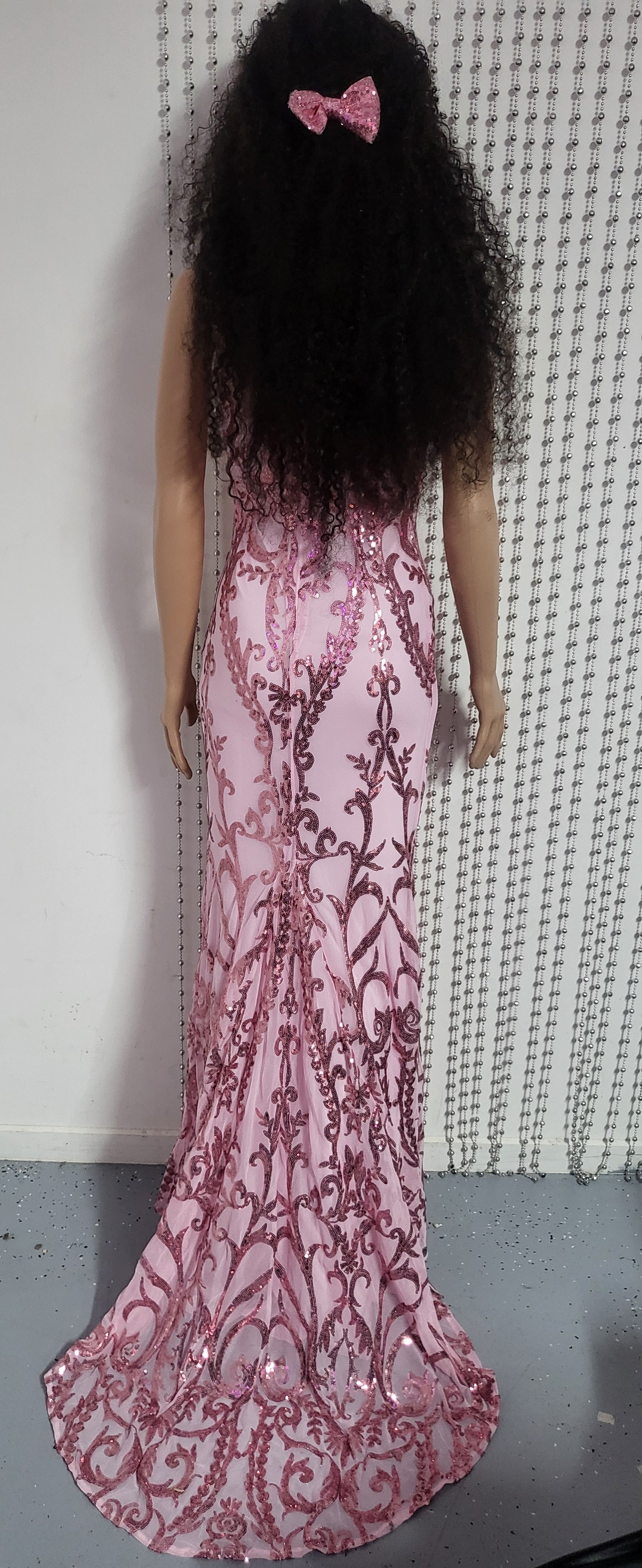 Elegant pink evening dress