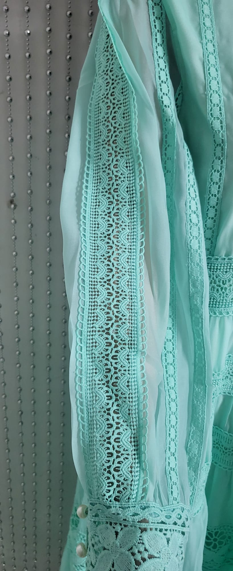 Green Embroidered lace pattern dress