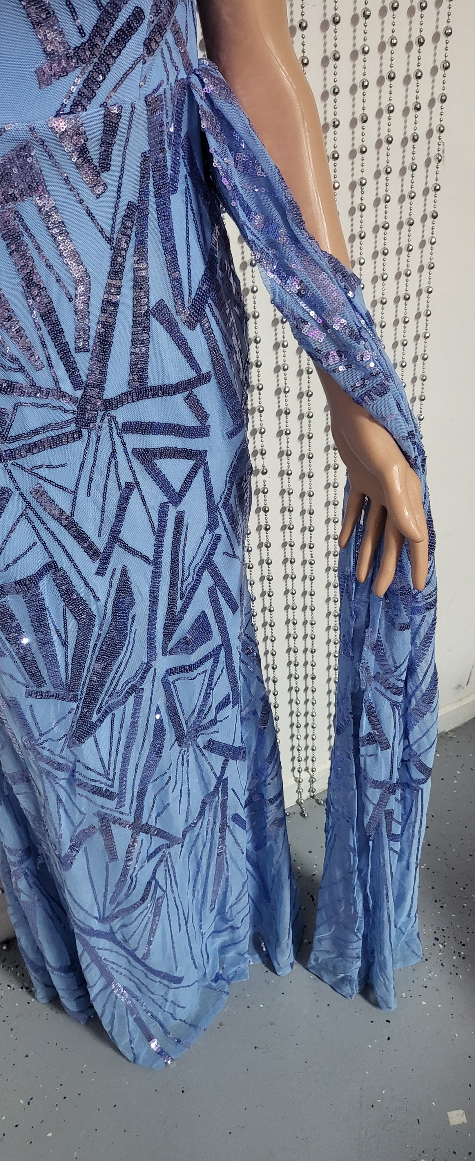 Blue v-Neck mermaid evening dress