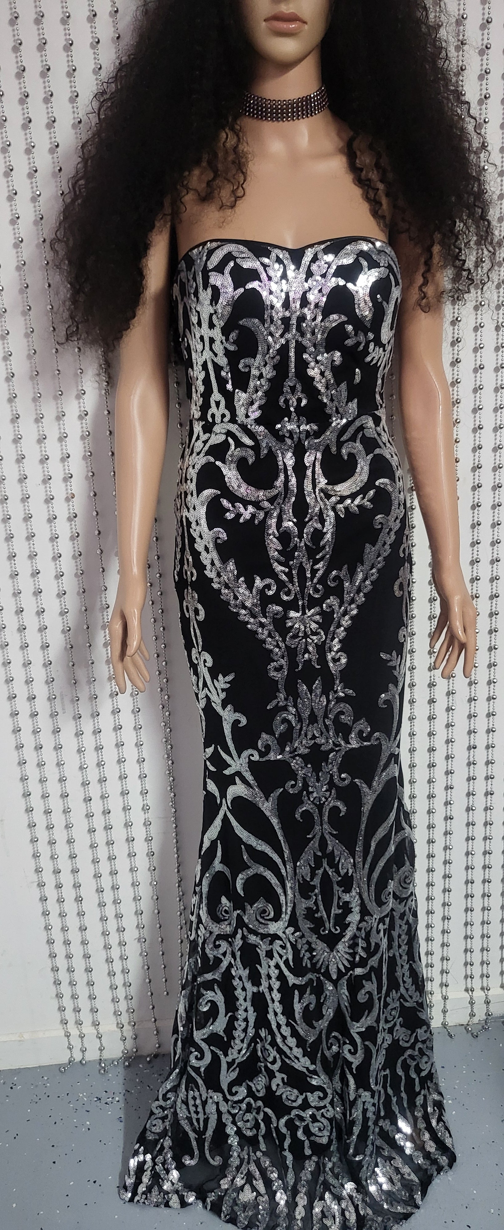 Elegant silver and black